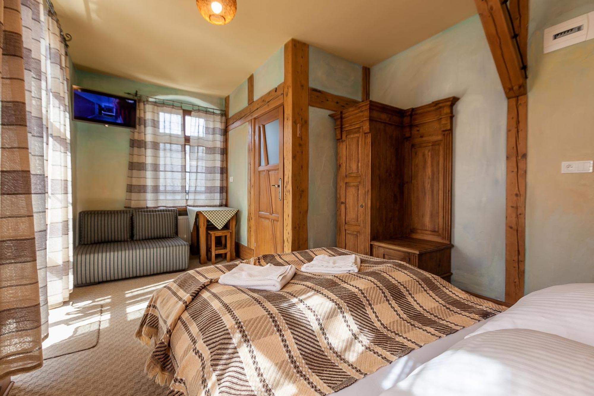 Bed and Breakfast Gosciniec Pod Lipa à Szklarska Poreba Extérieur photo